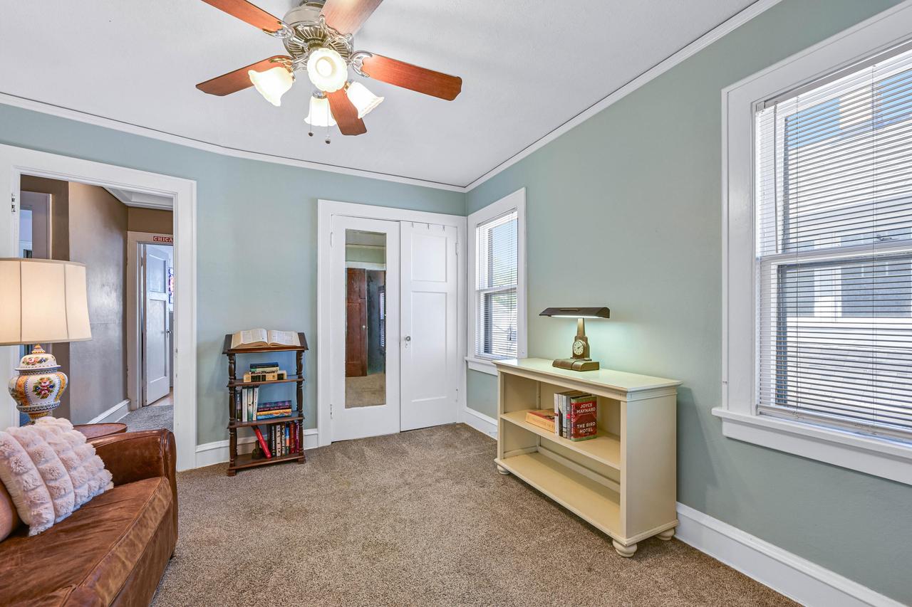 2535 North 69th STREET