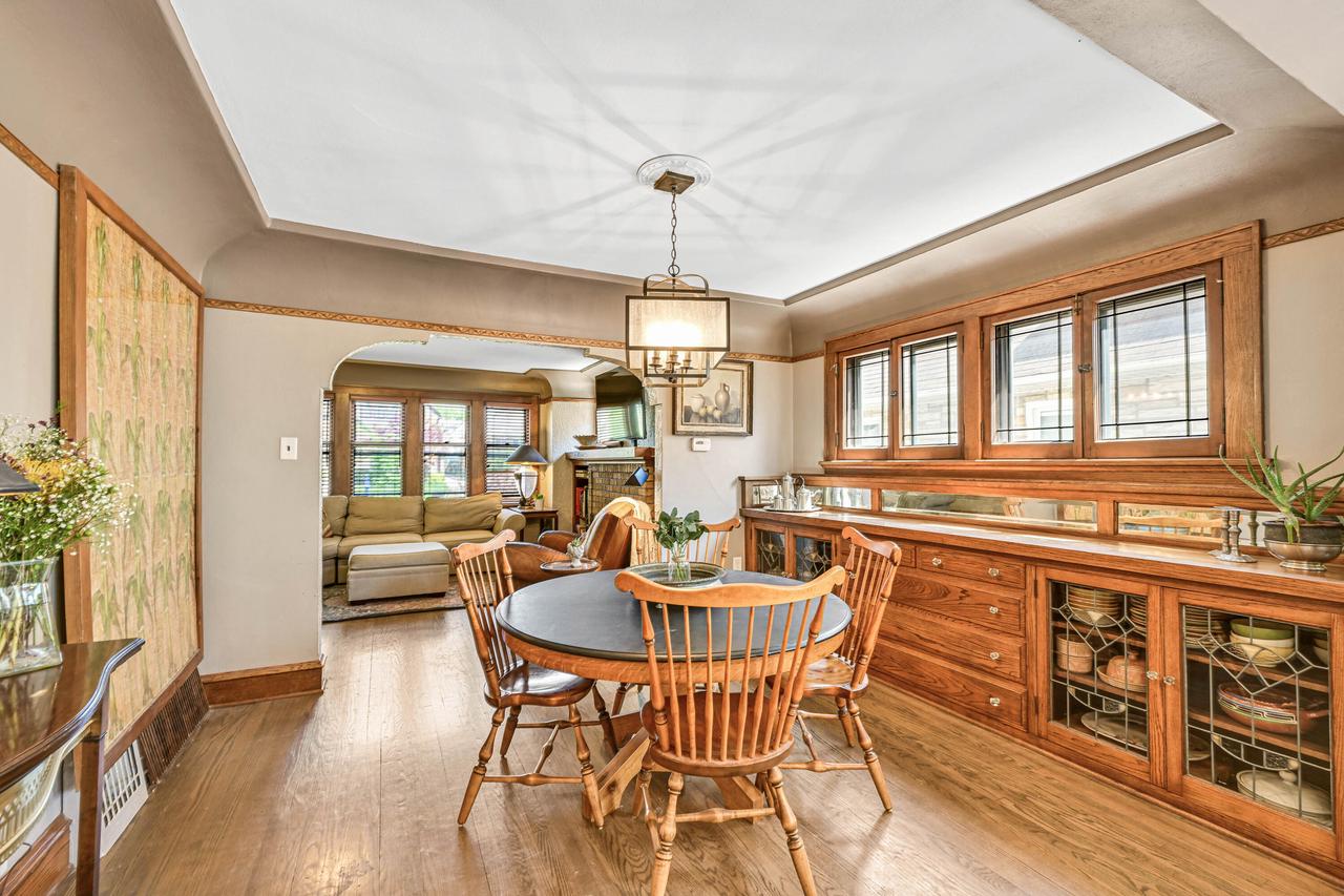 2535 North 69th STREET