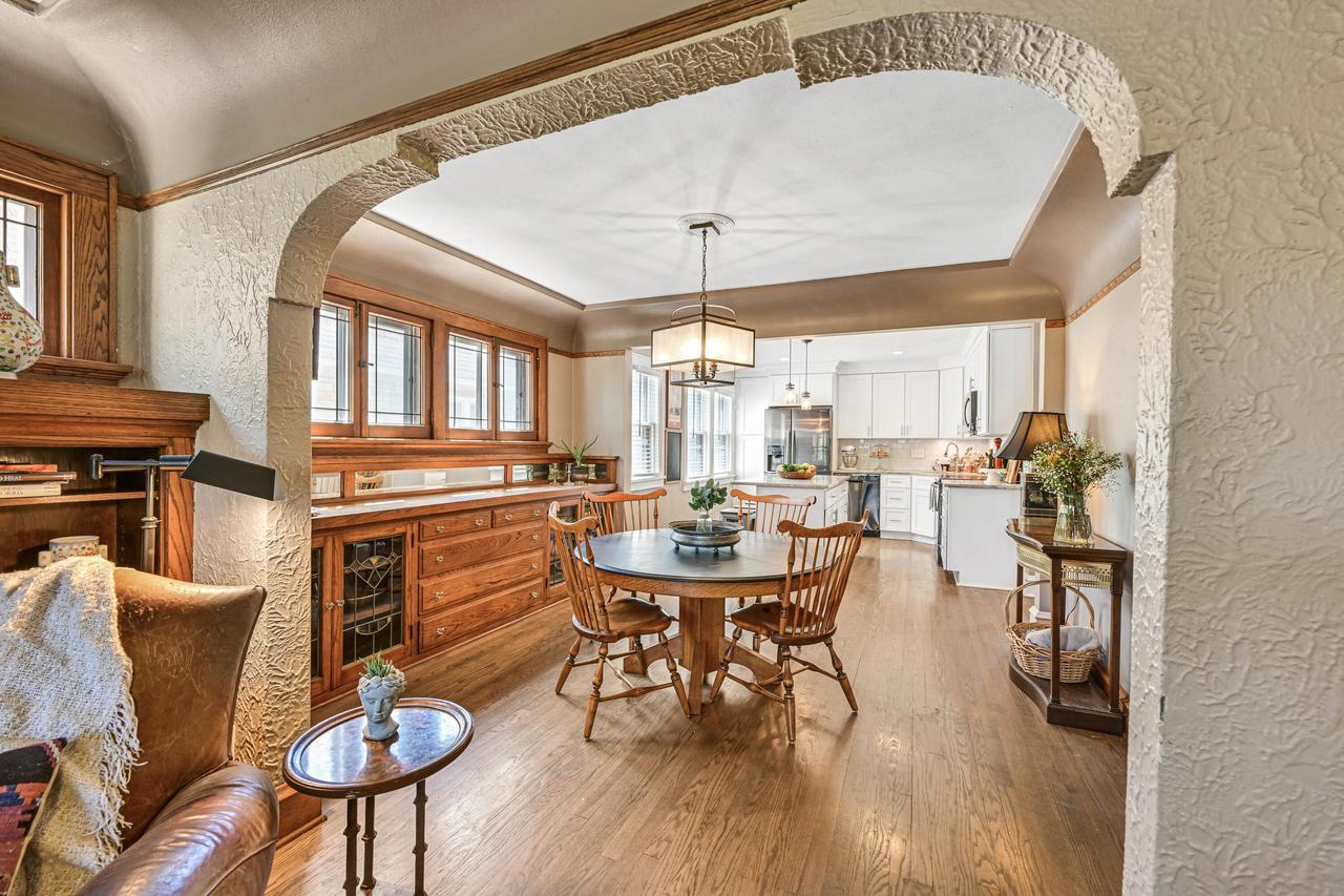 2535 North 69th STREET