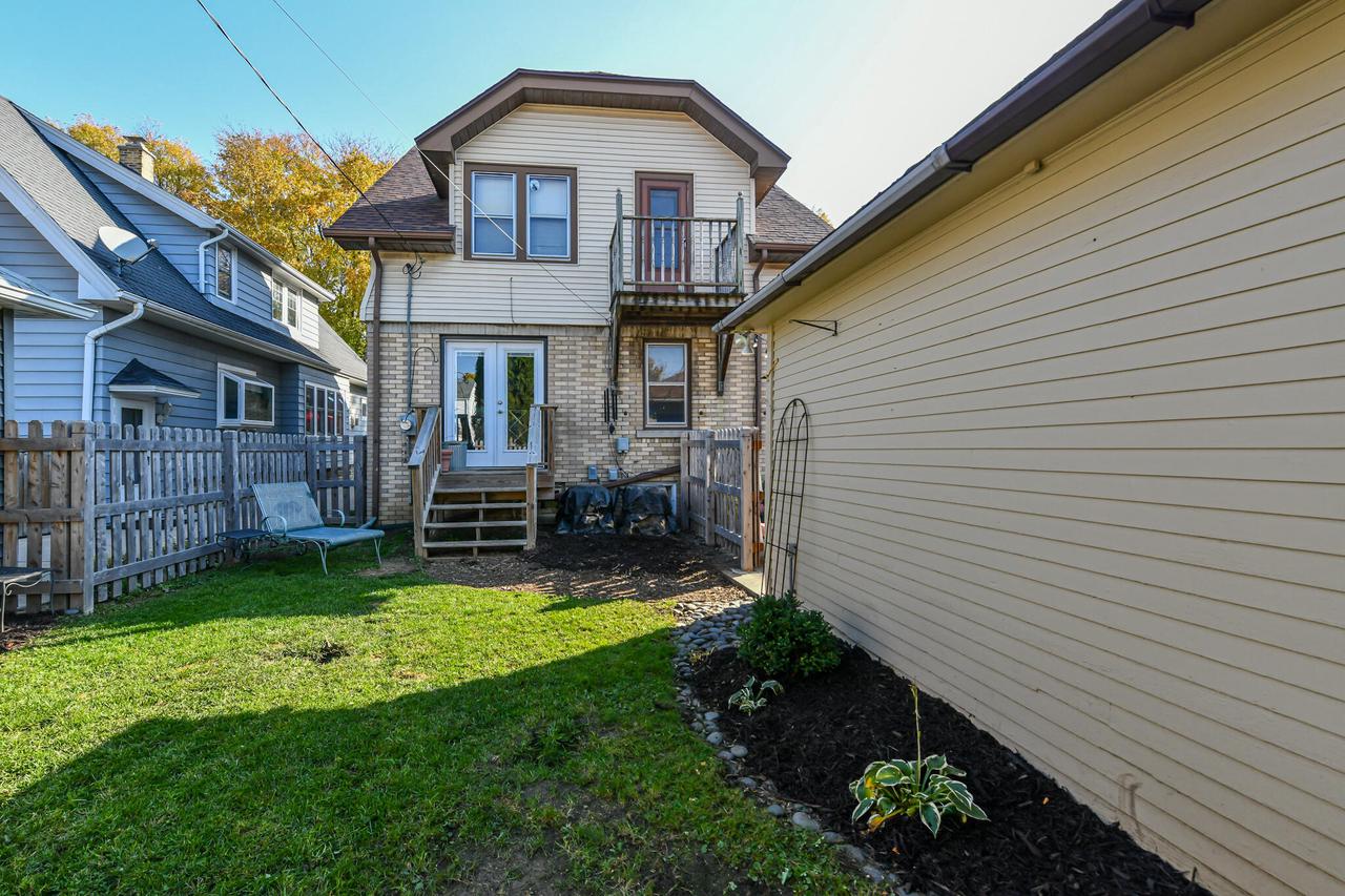 2535 North 69th STREET