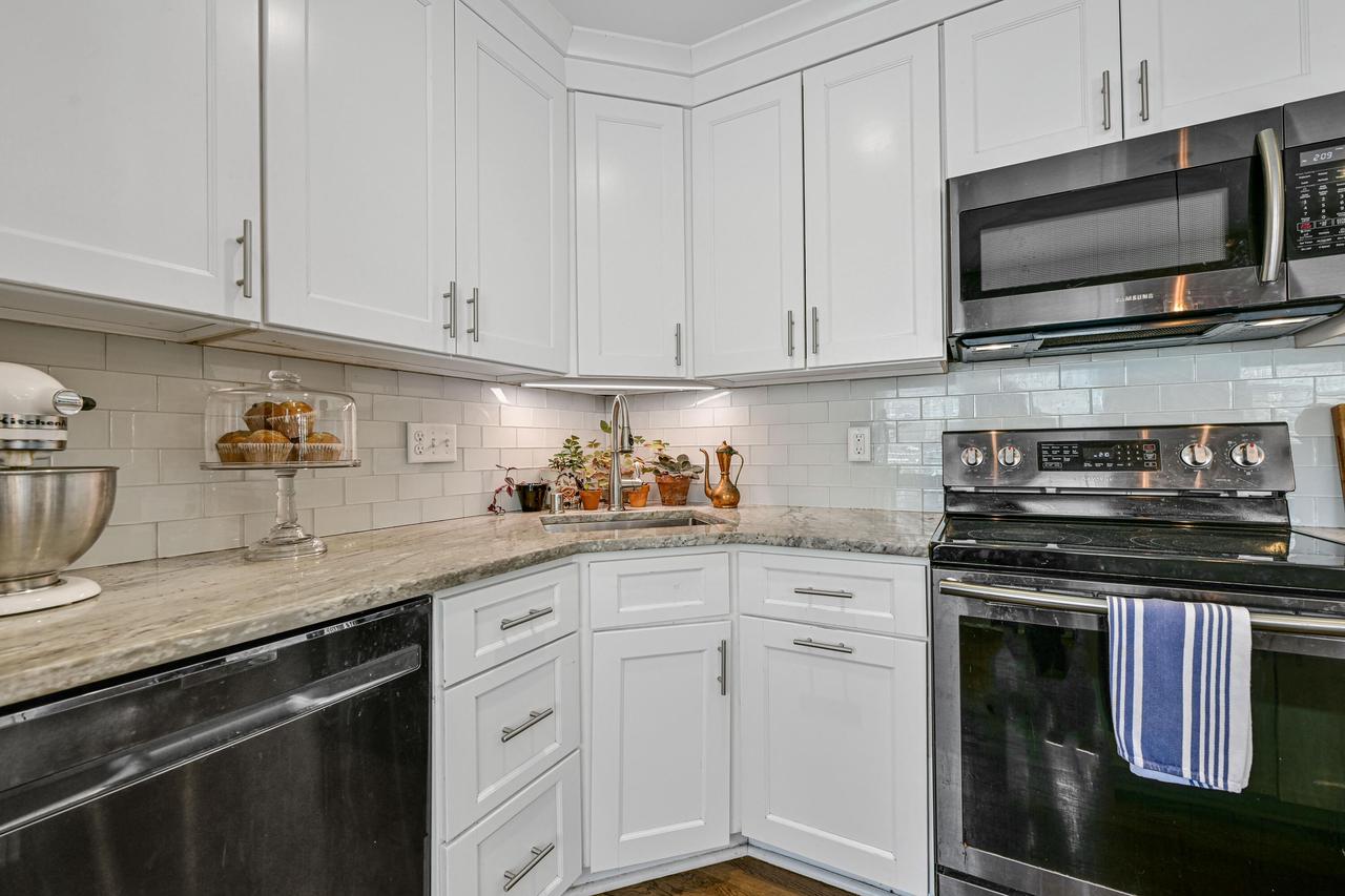 2535 North 69th STREET