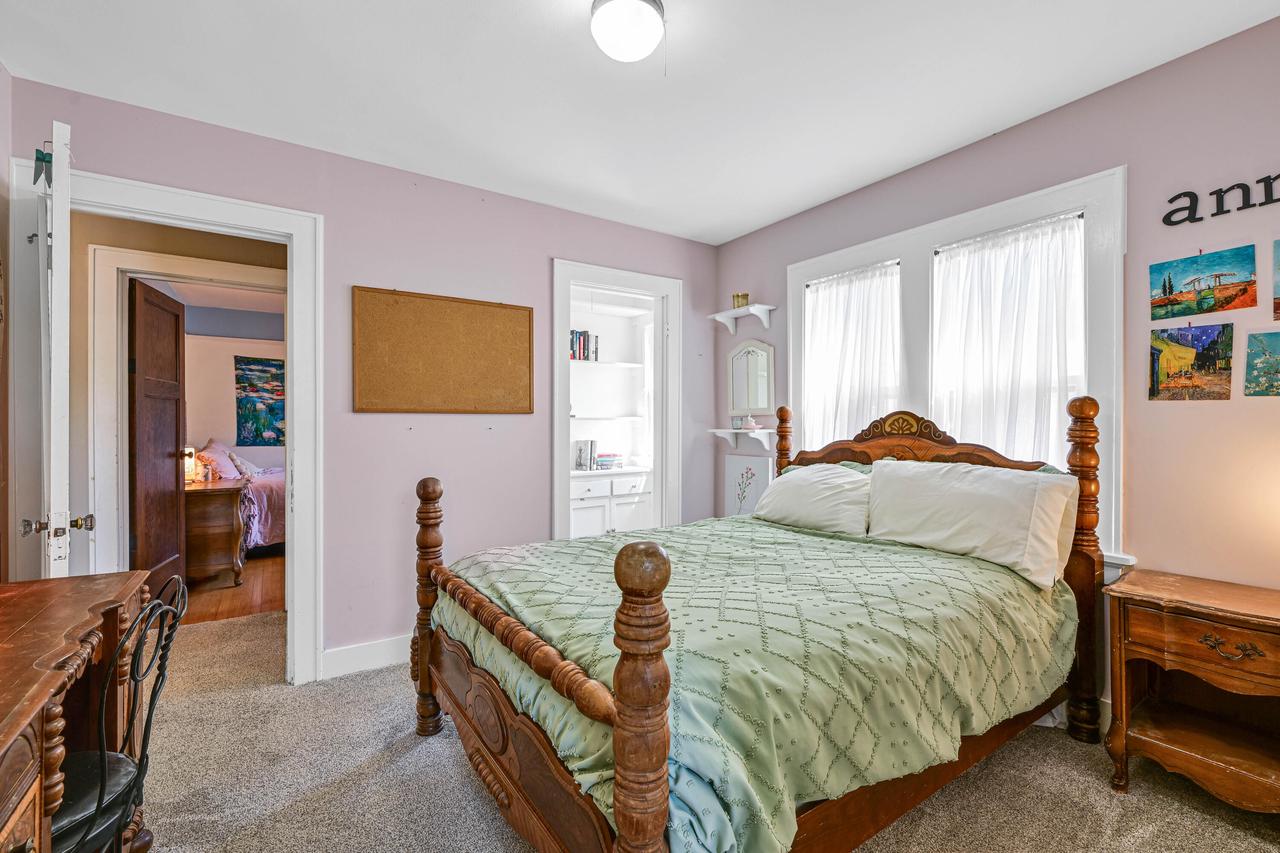 2535 North 69th STREET