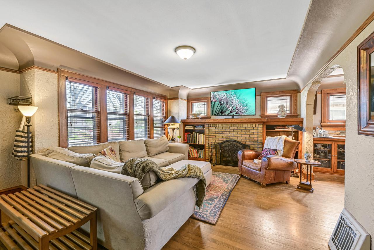 2535 North 69th STREET