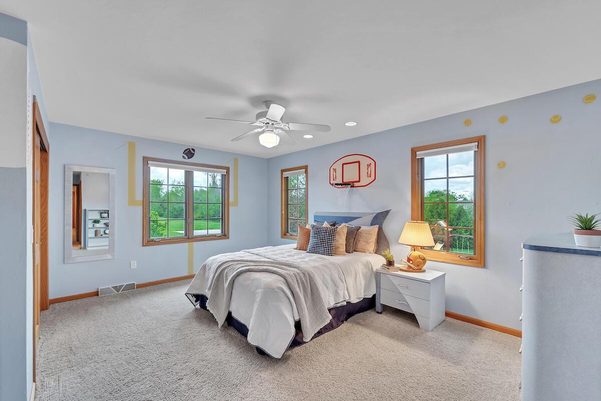11411 North Carriage COURT