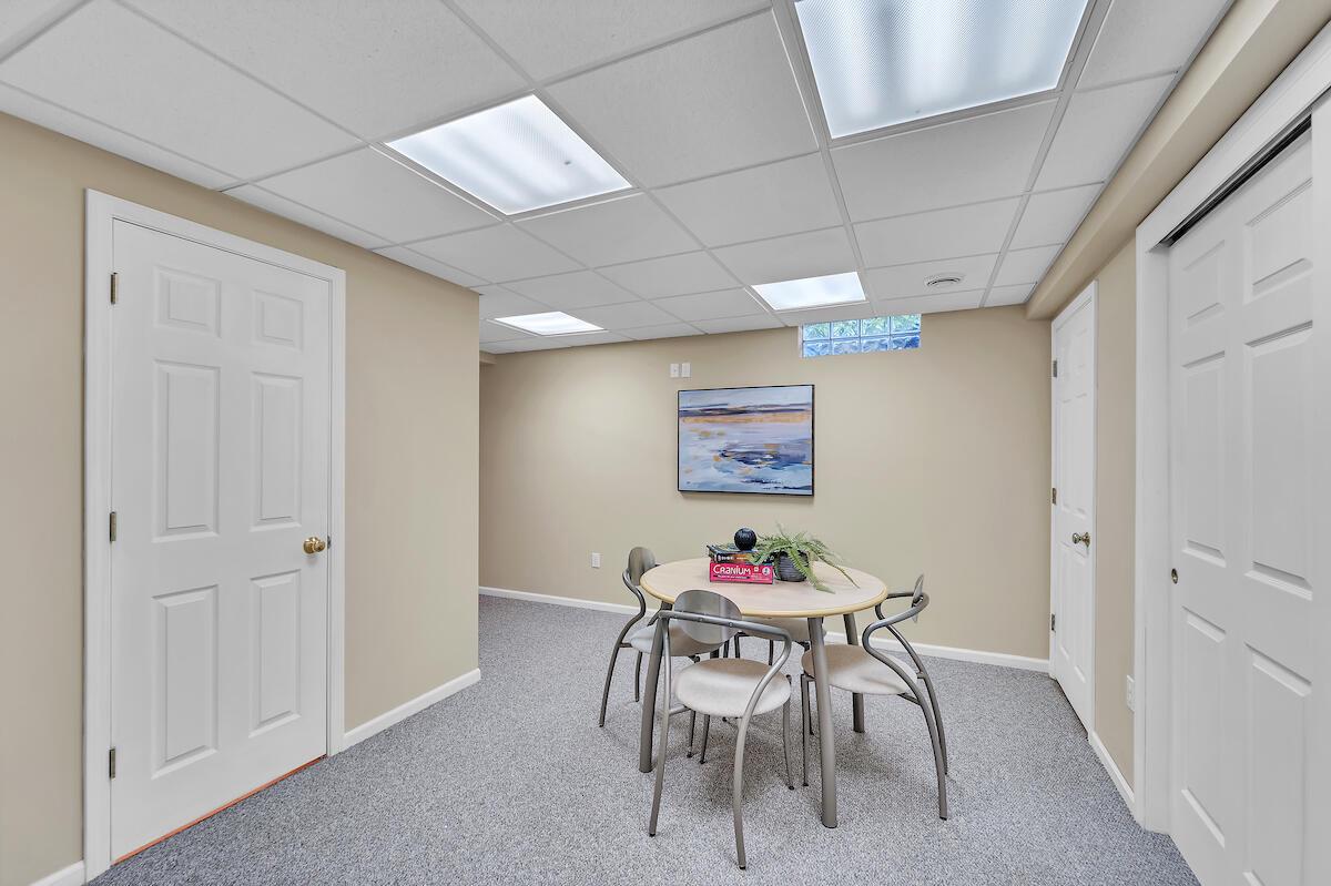 11411 North Carriage COURT