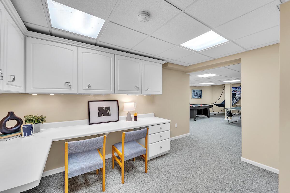 11411 North Carriage COURT