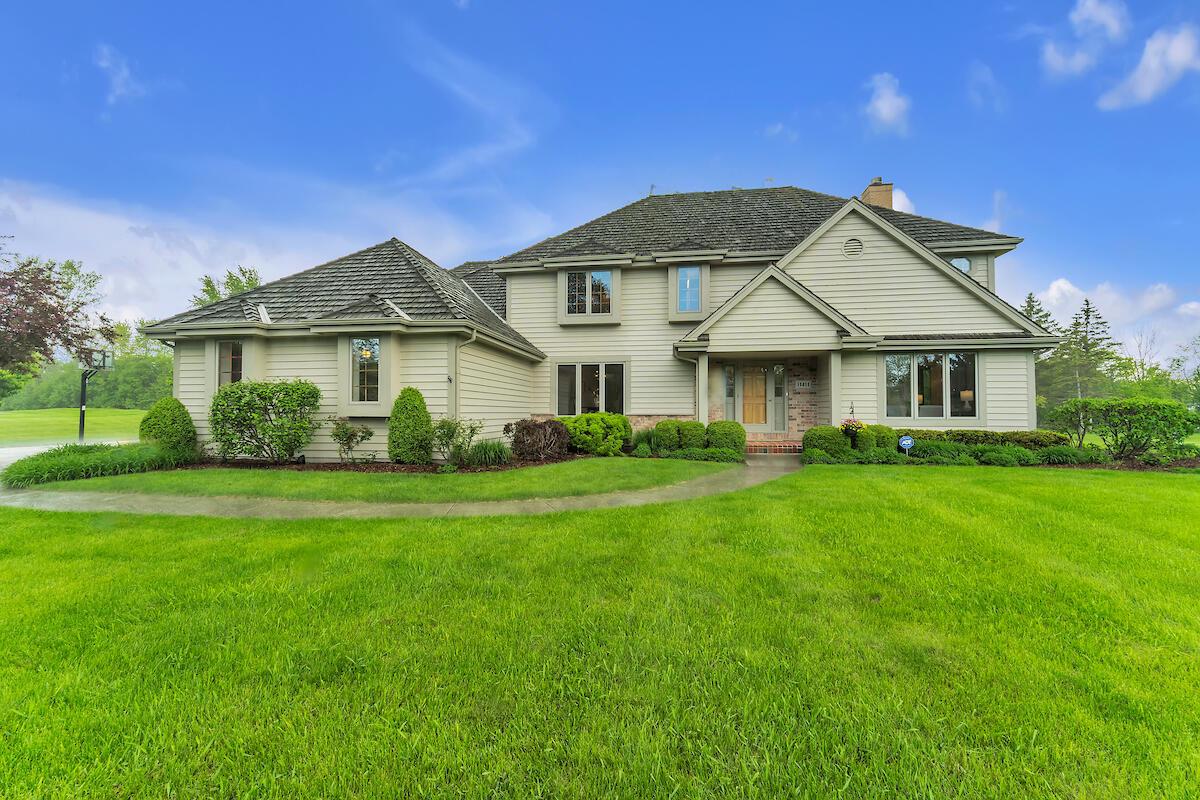 11411 North Carriage COURT