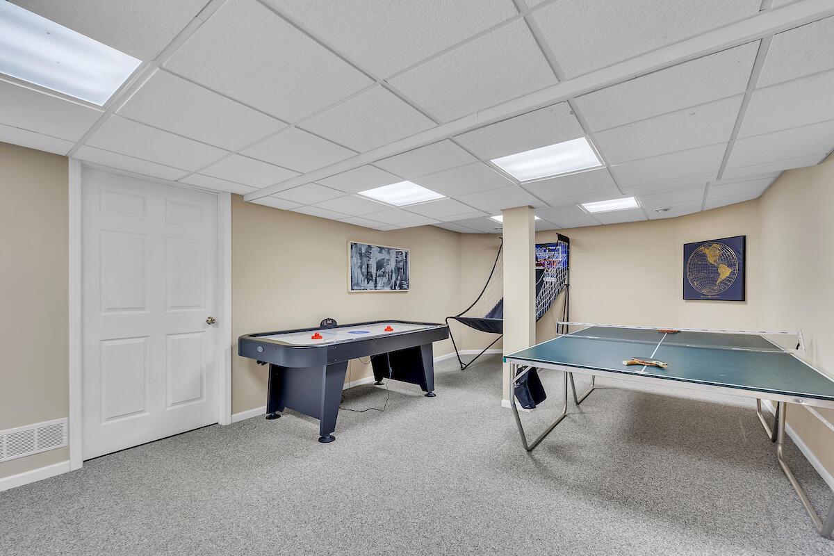 11411 North Carriage COURT