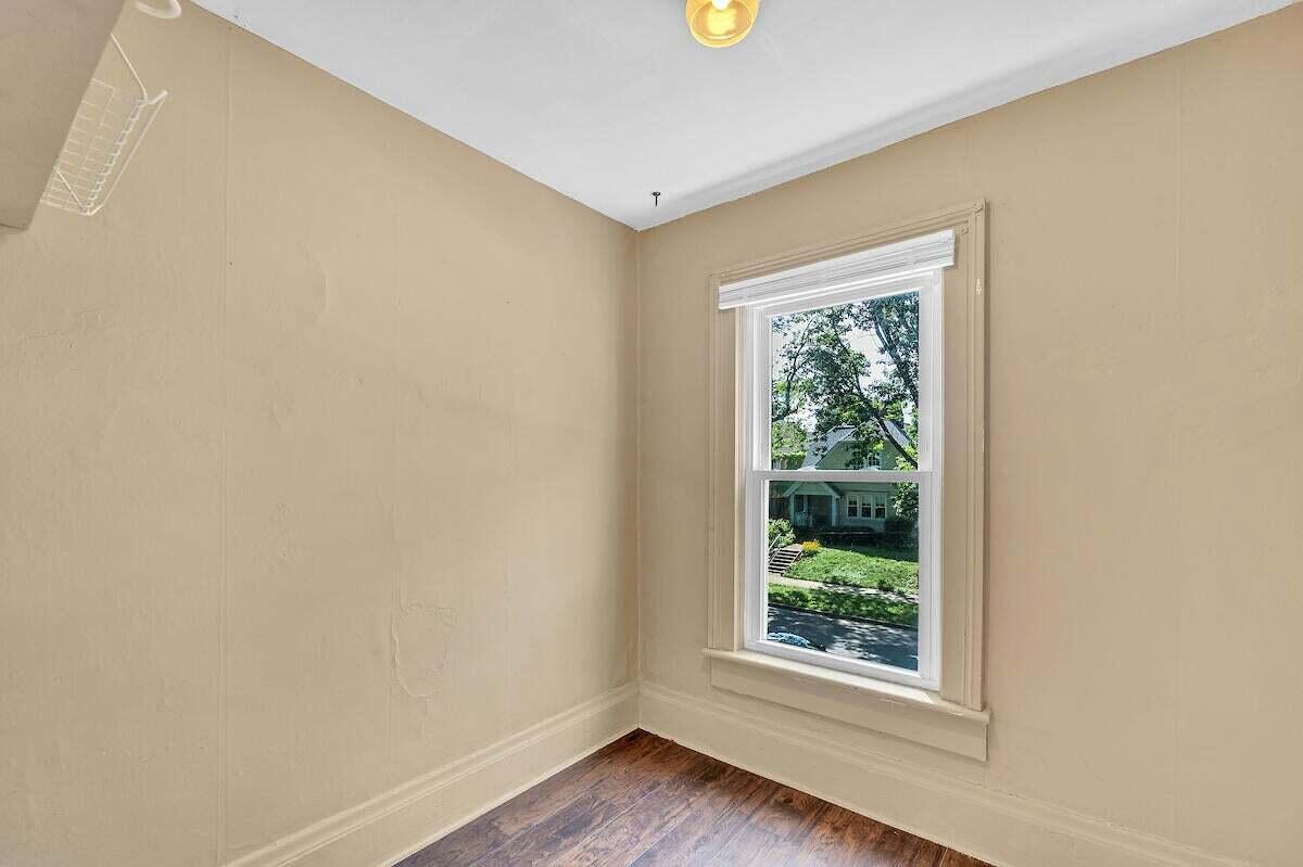 2920 North Bartlett AVENUE