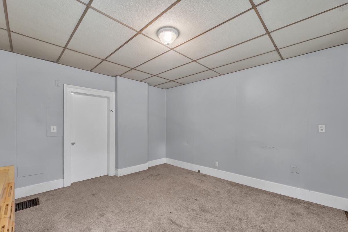 2920 North Bartlett AVENUE