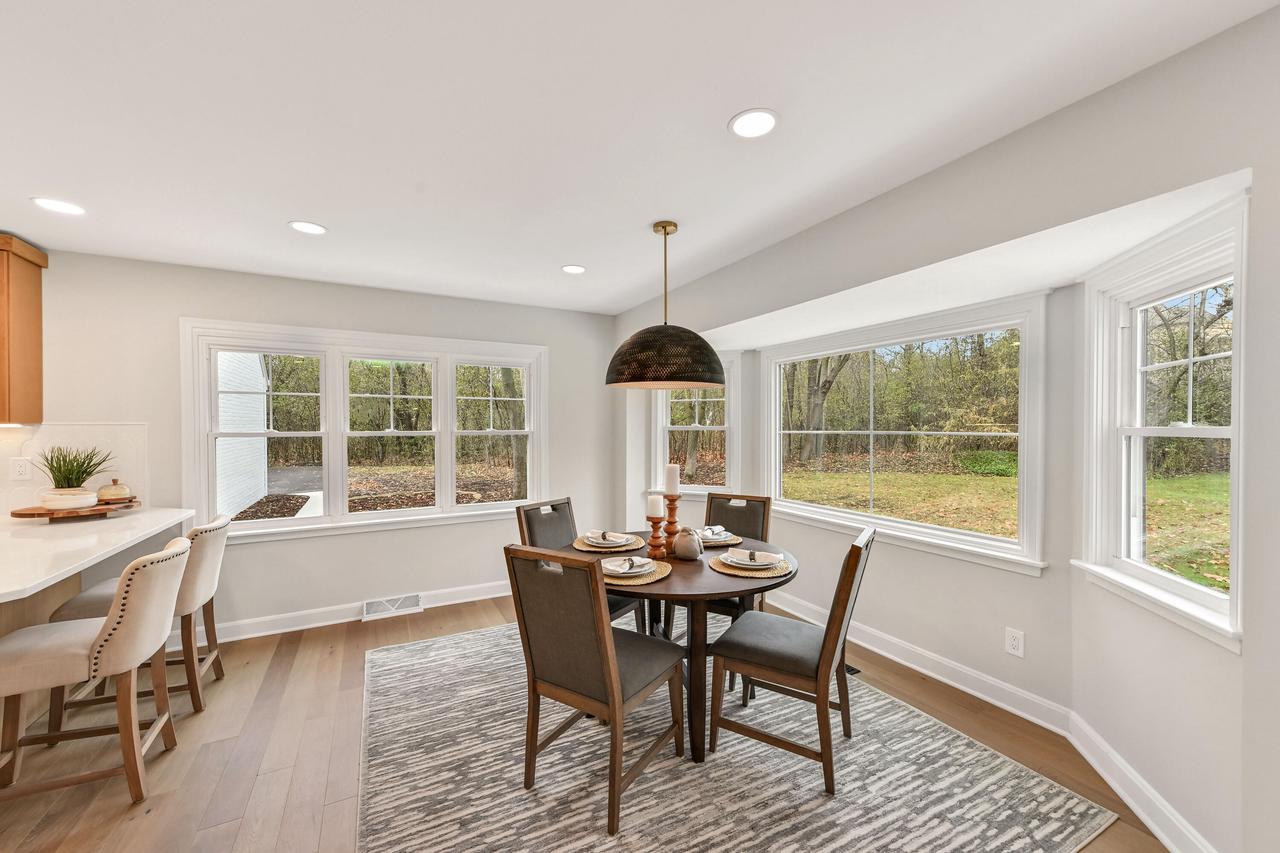 10525 North Fairway LANE