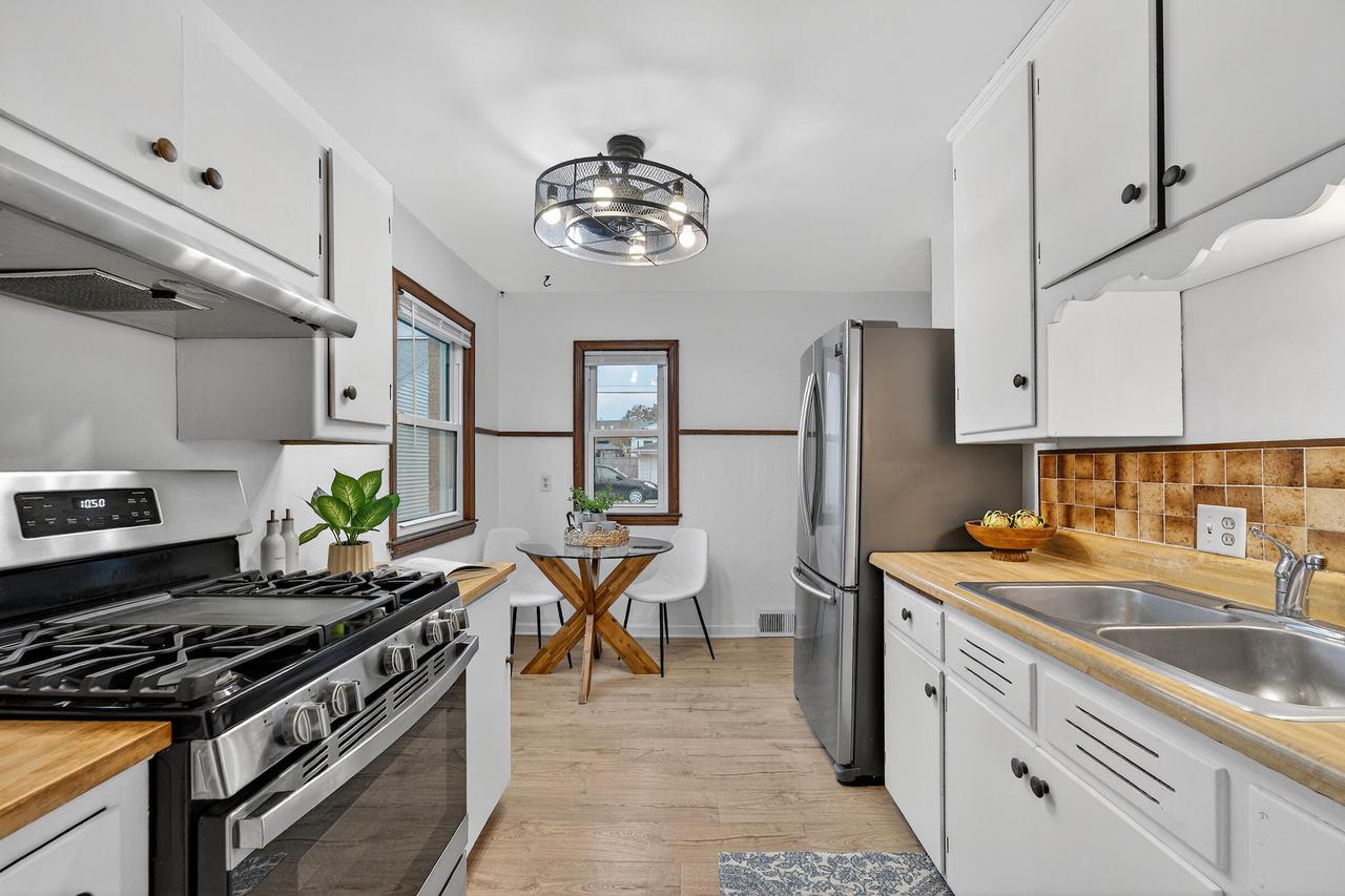 3017 South 49th STREET