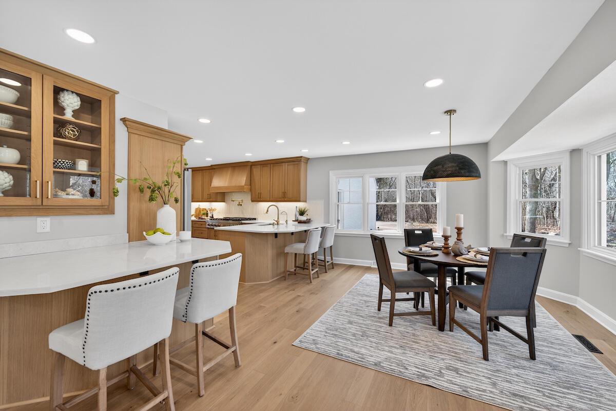 10525 North Fairway LANE