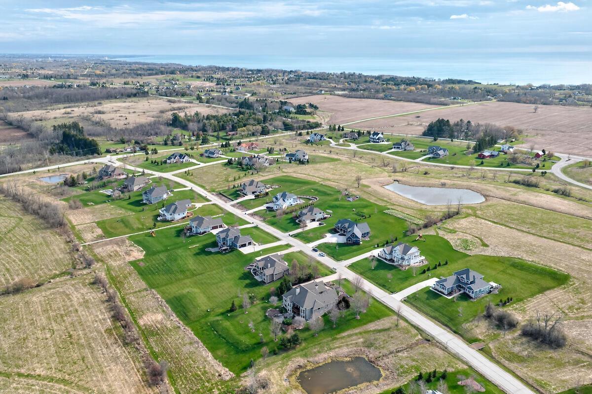 873 Tallgrass DRIVE