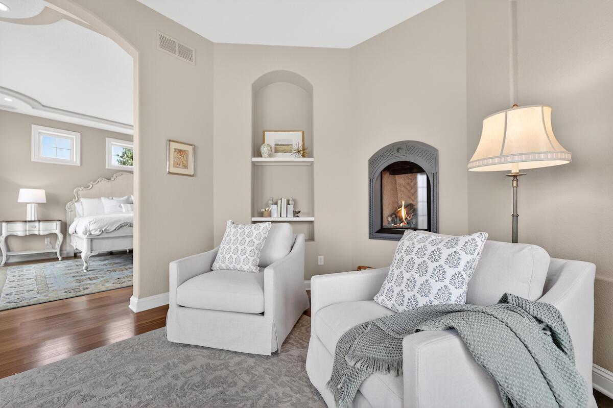 873 Tallgrass DRIVE