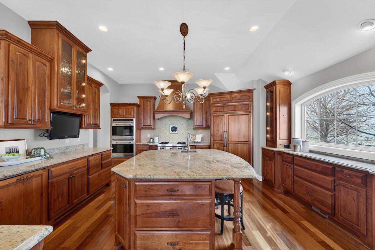 873 Tallgrass DRIVE