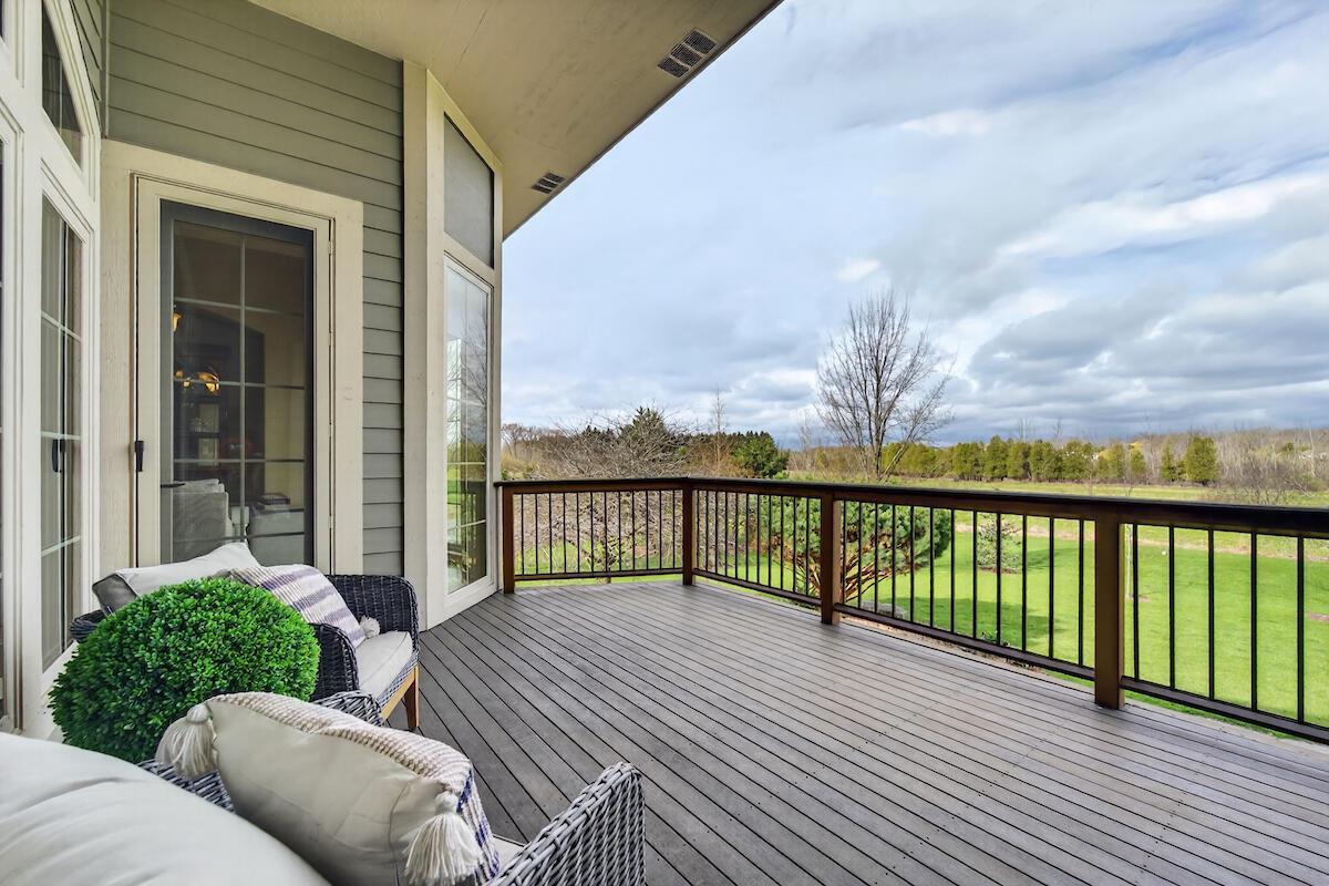 873 Tallgrass DRIVE