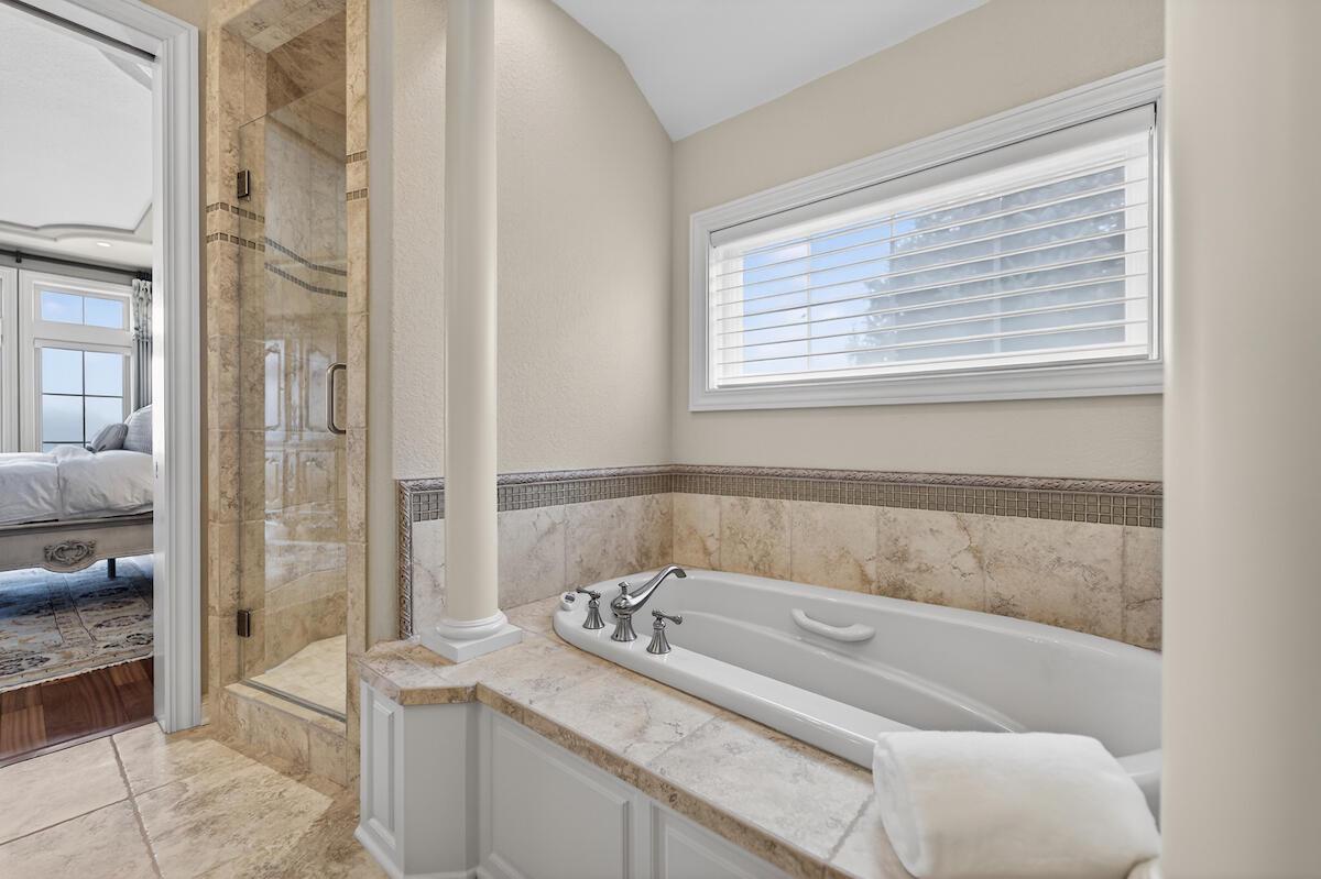873 Tallgrass DRIVE