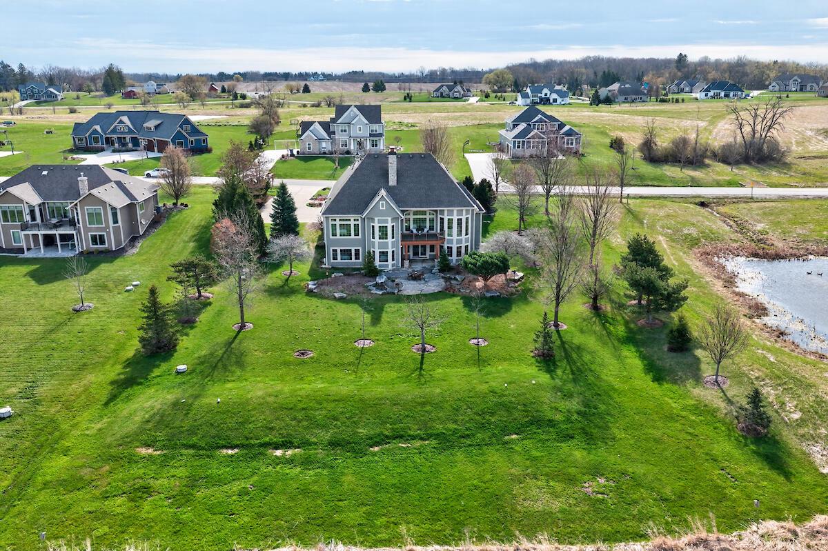 873 Tallgrass DRIVE