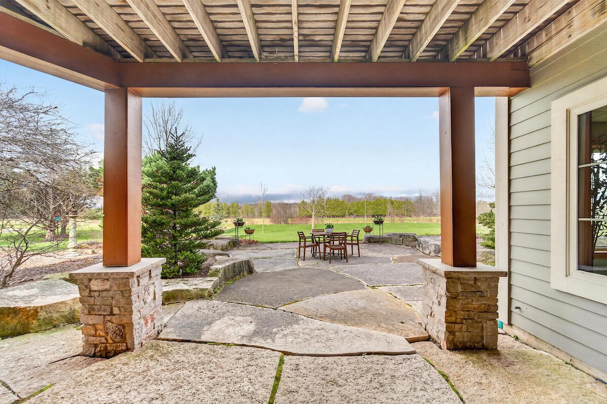 873 Tallgrass DRIVE