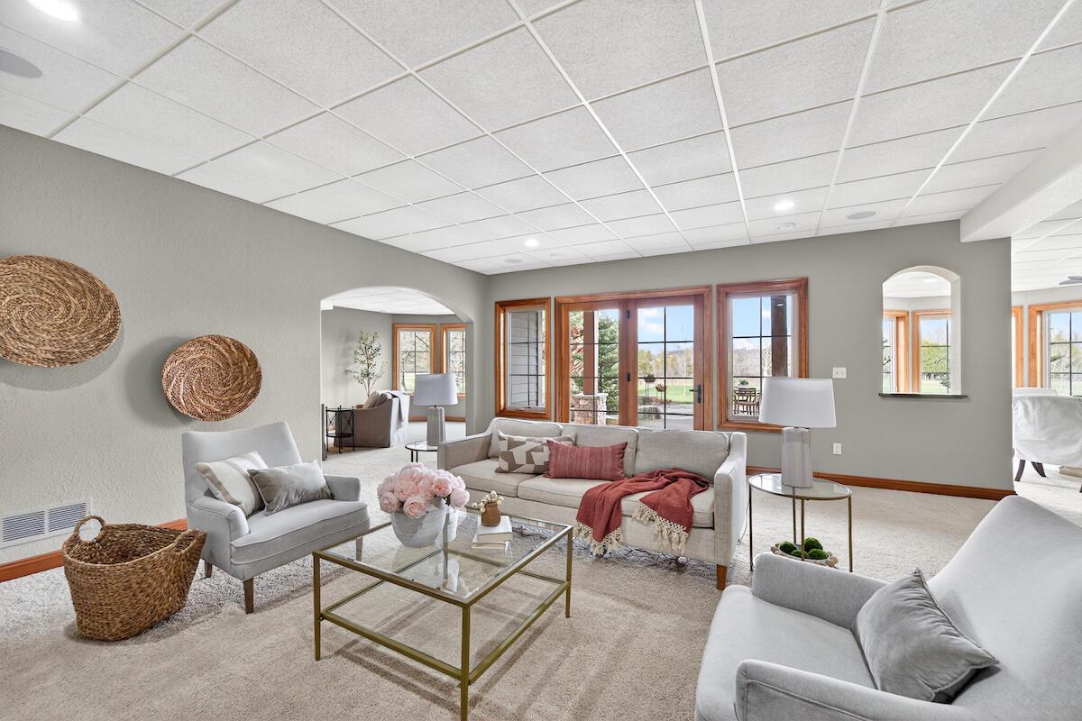 873 Tallgrass DRIVE
