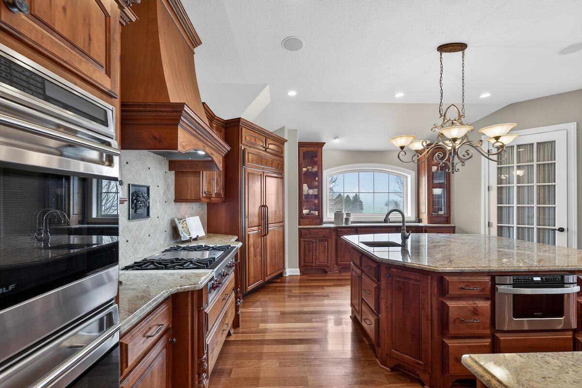 873 Tallgrass DRIVE