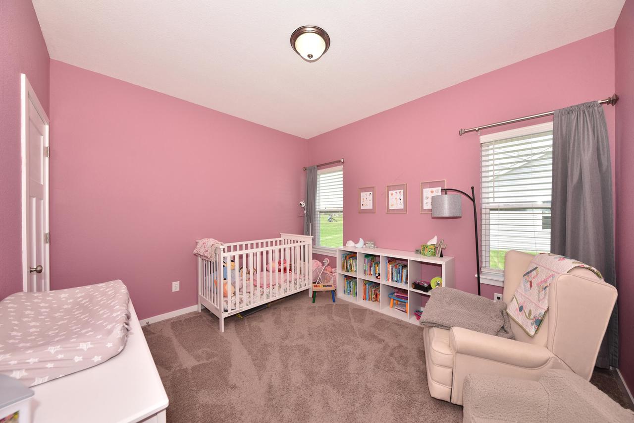 N113W14099 Wrenwood DRIVE