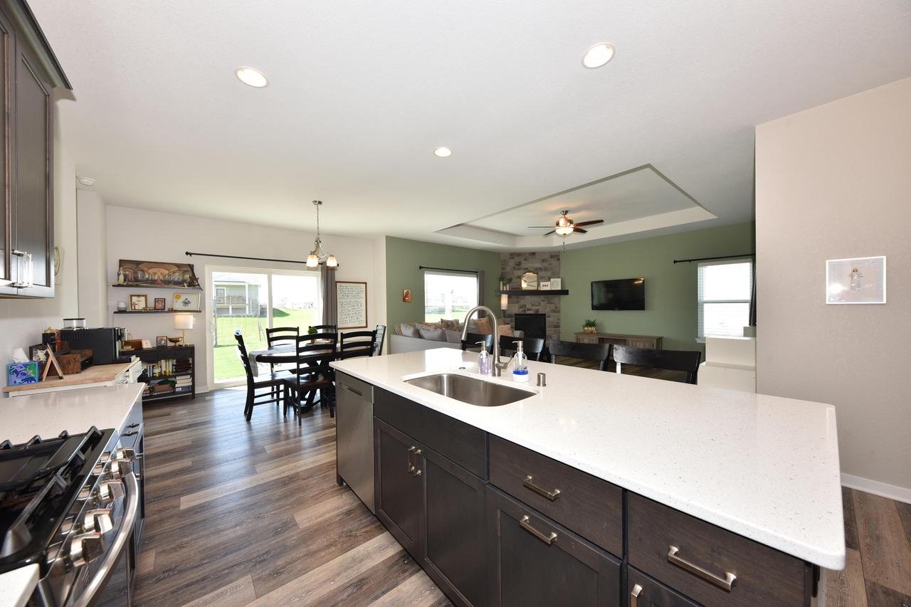 N113W14099 Wrenwood DRIVE