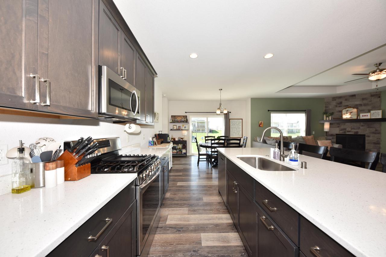 N113W14099 Wrenwood DRIVE