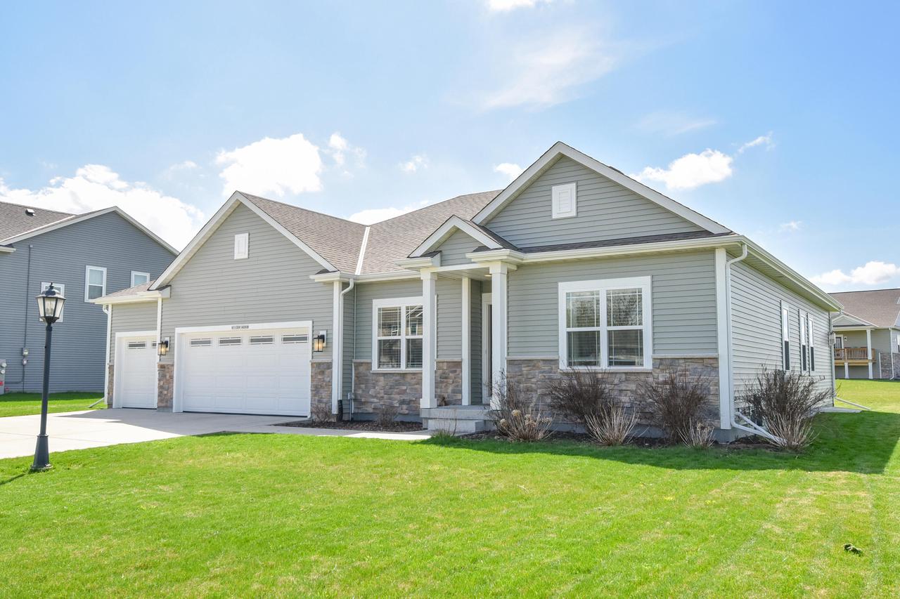 N113W14099 Wrenwood DRIVE