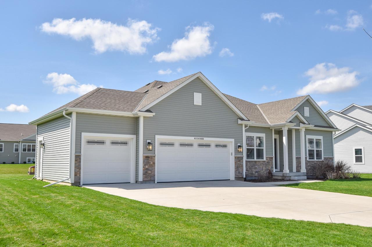 N113W14099 Wrenwood DRIVE