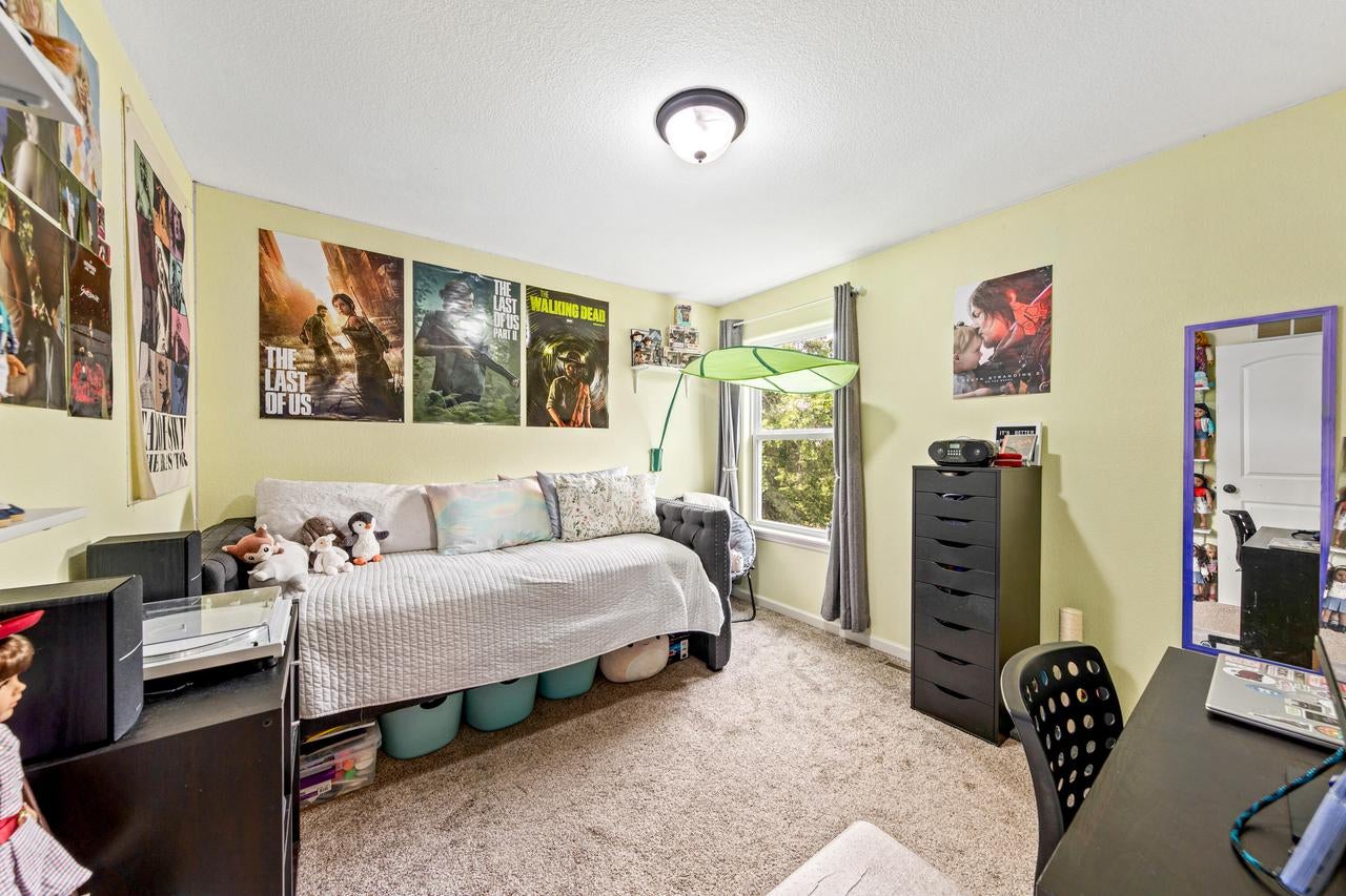 W206N16377 Marshland DRIVE