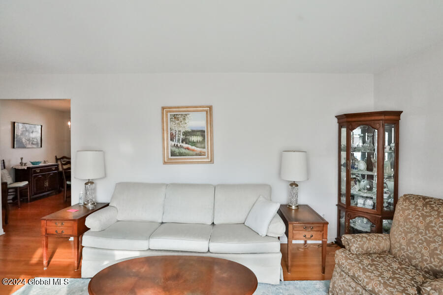 27 Farley Drive