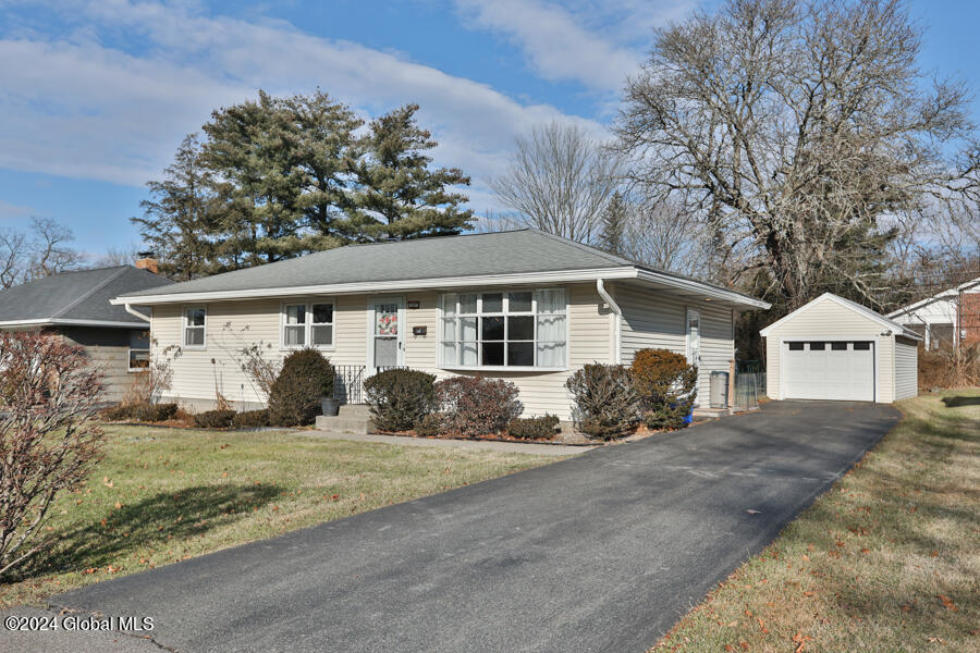 27 Farley Drive