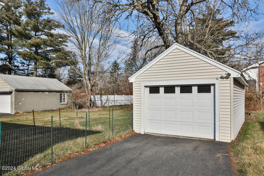 27 Farley Drive