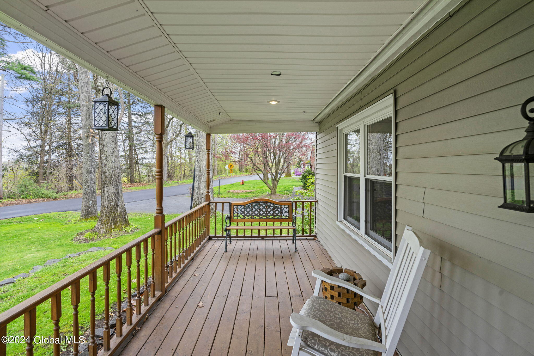 24 Valleyview Avenue