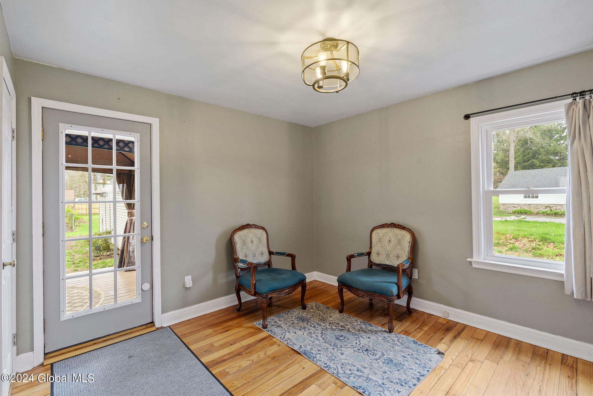 24 Valleyview Avenue