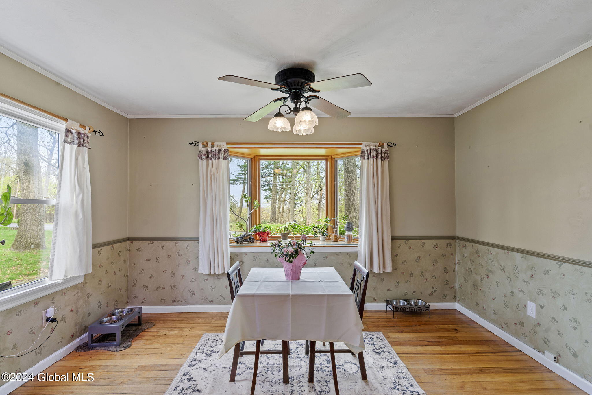 24 Valleyview Avenue