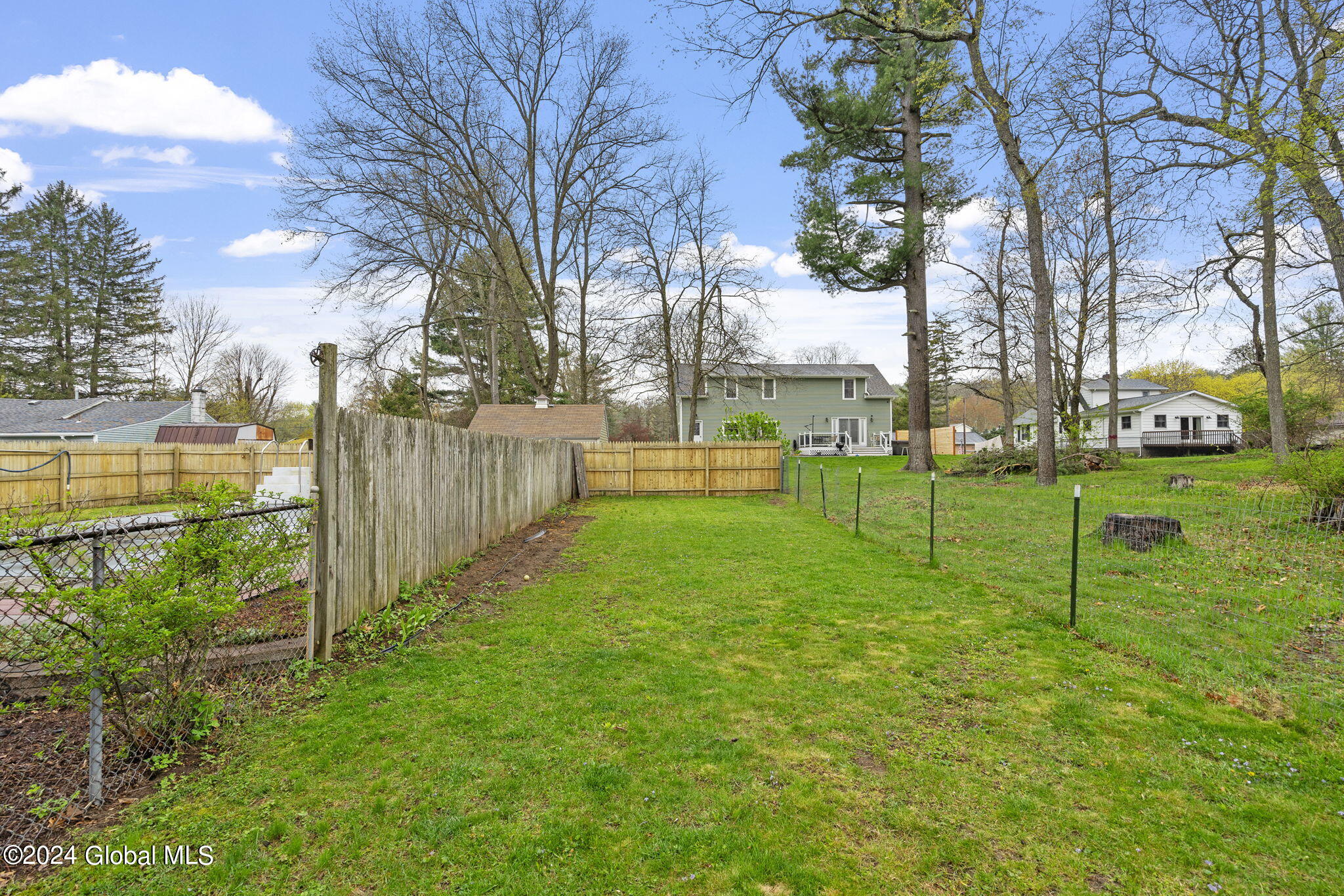 24 Valleyview Avenue