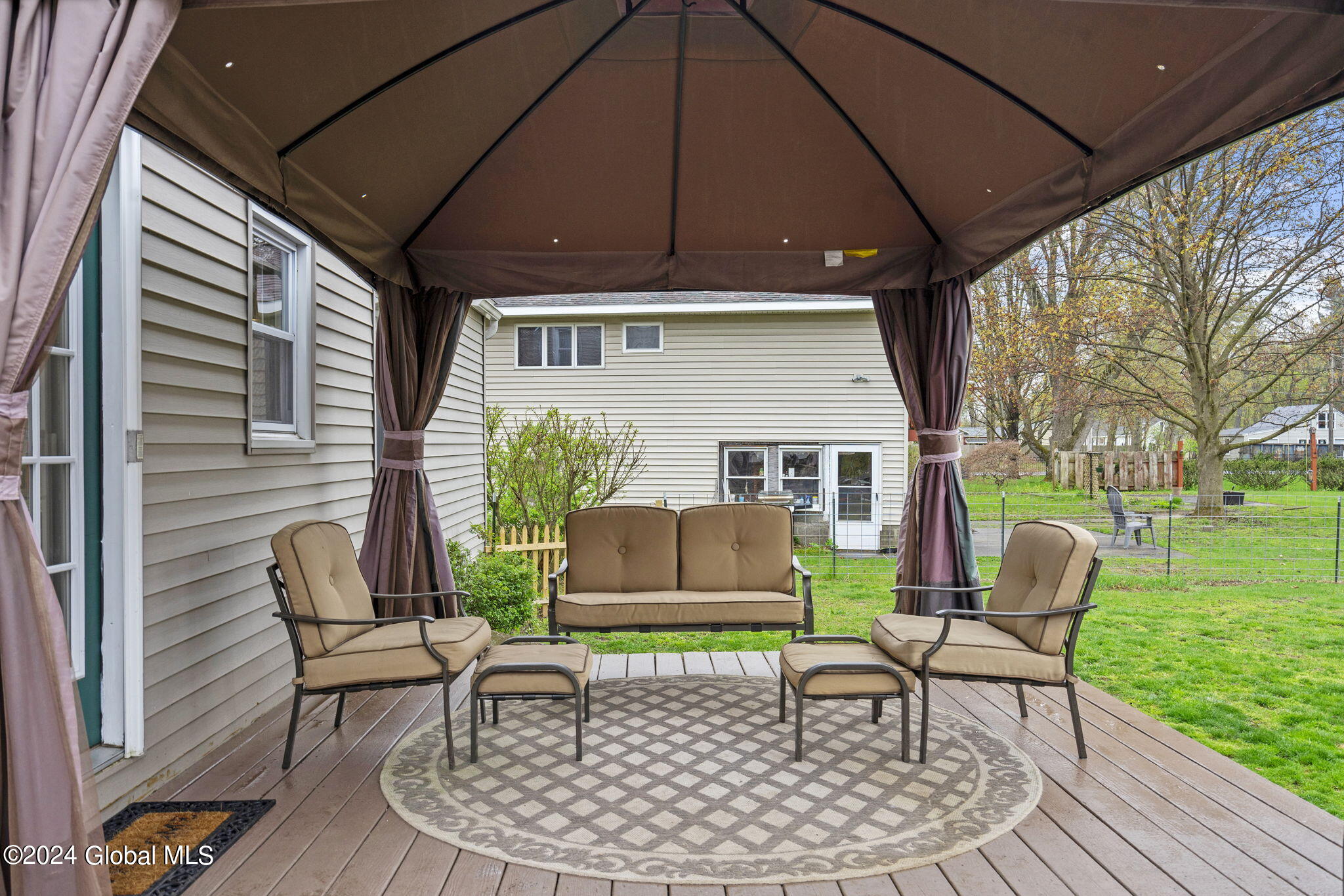 24 Valleyview Avenue