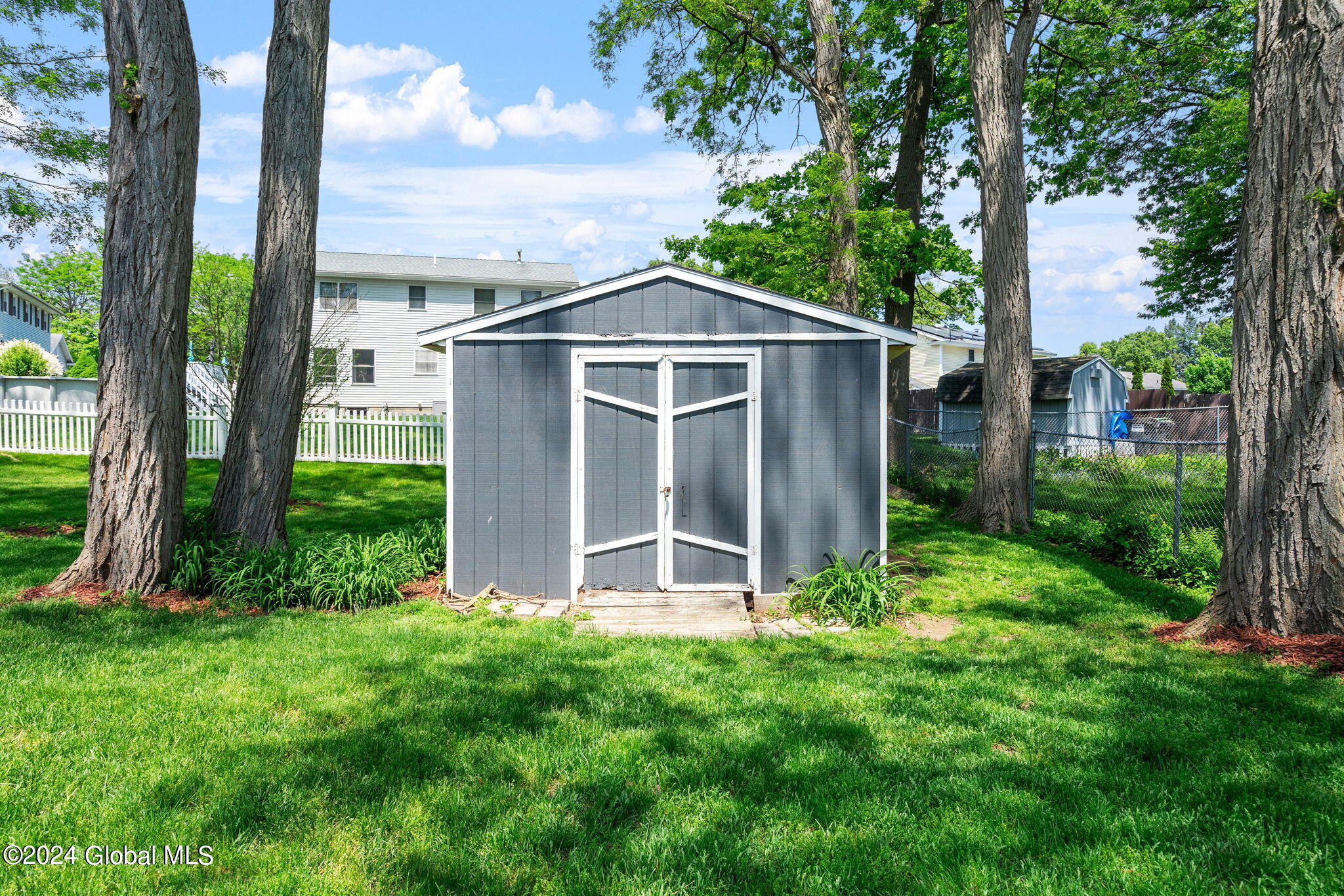1021 Mary Lane