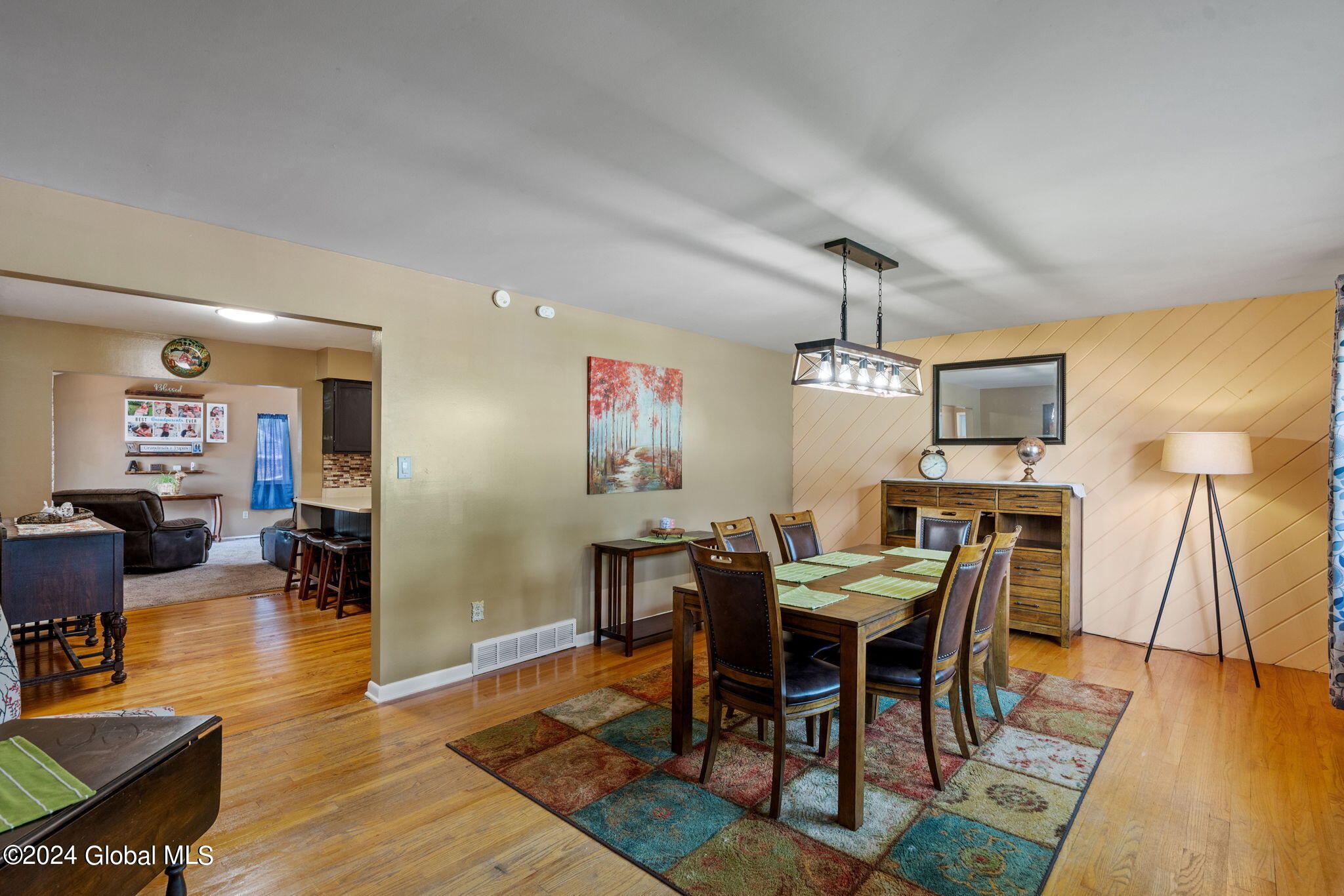 1021 Mary Lane