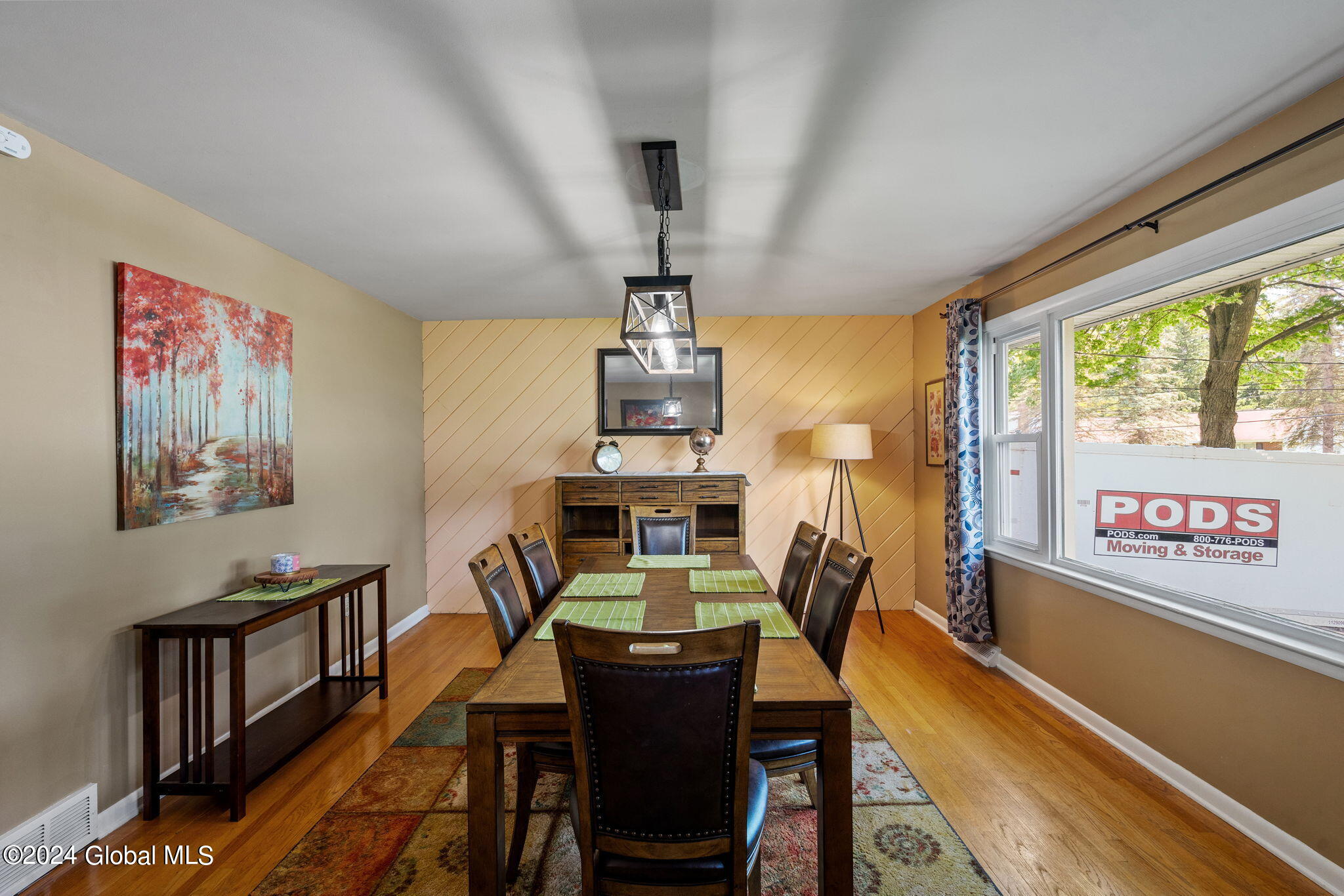 1021 Mary Lane
