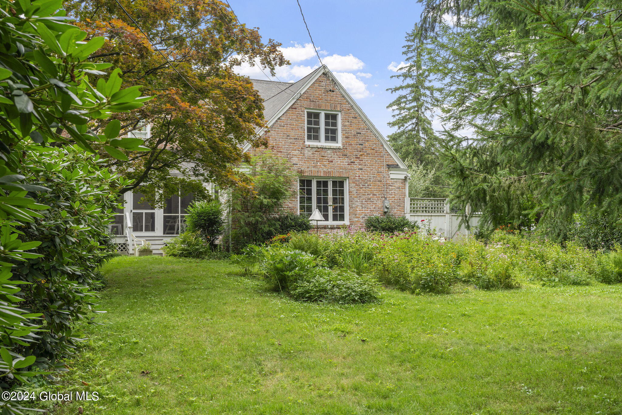 1602 New Scotland Road