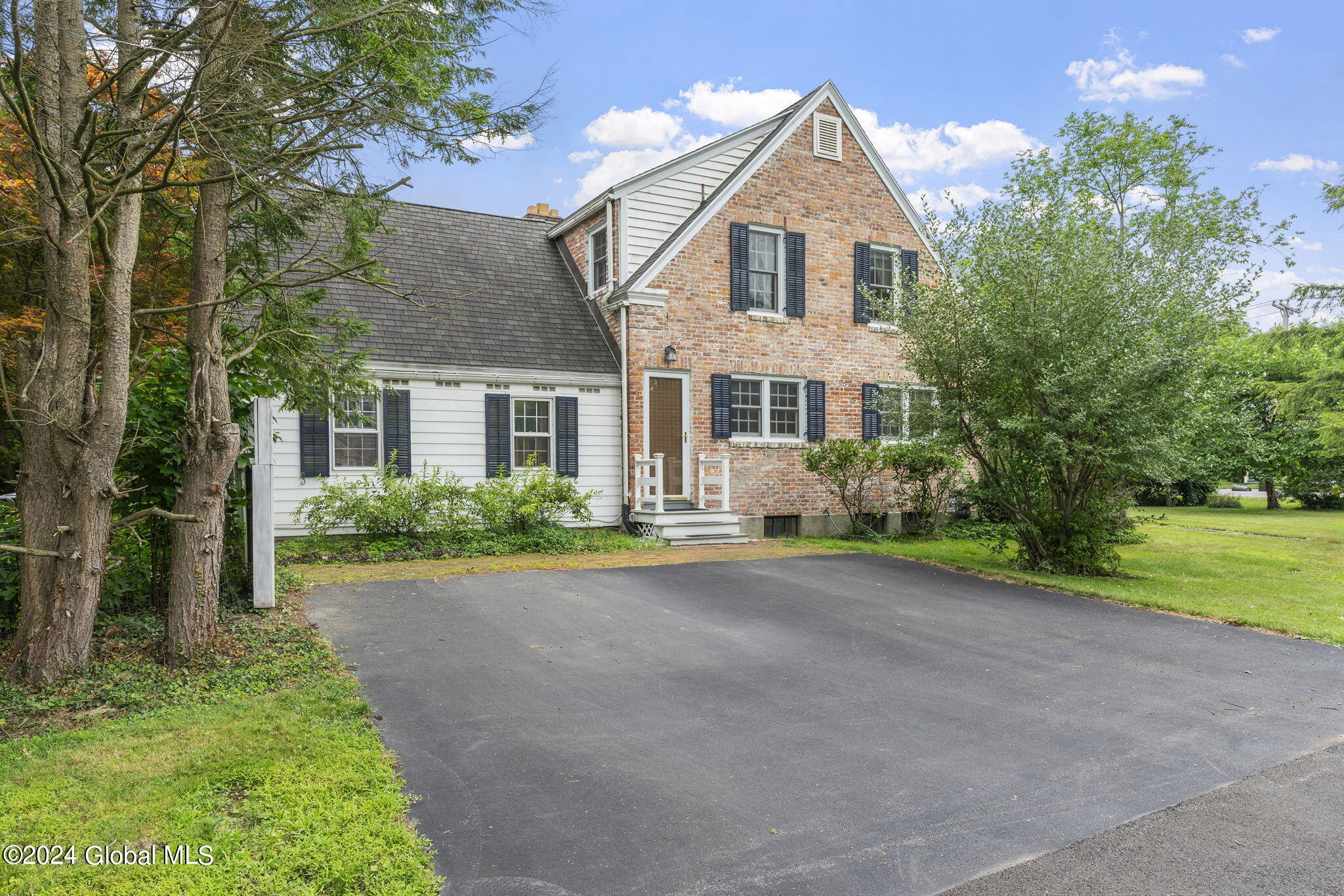 1602 New Scotland Road