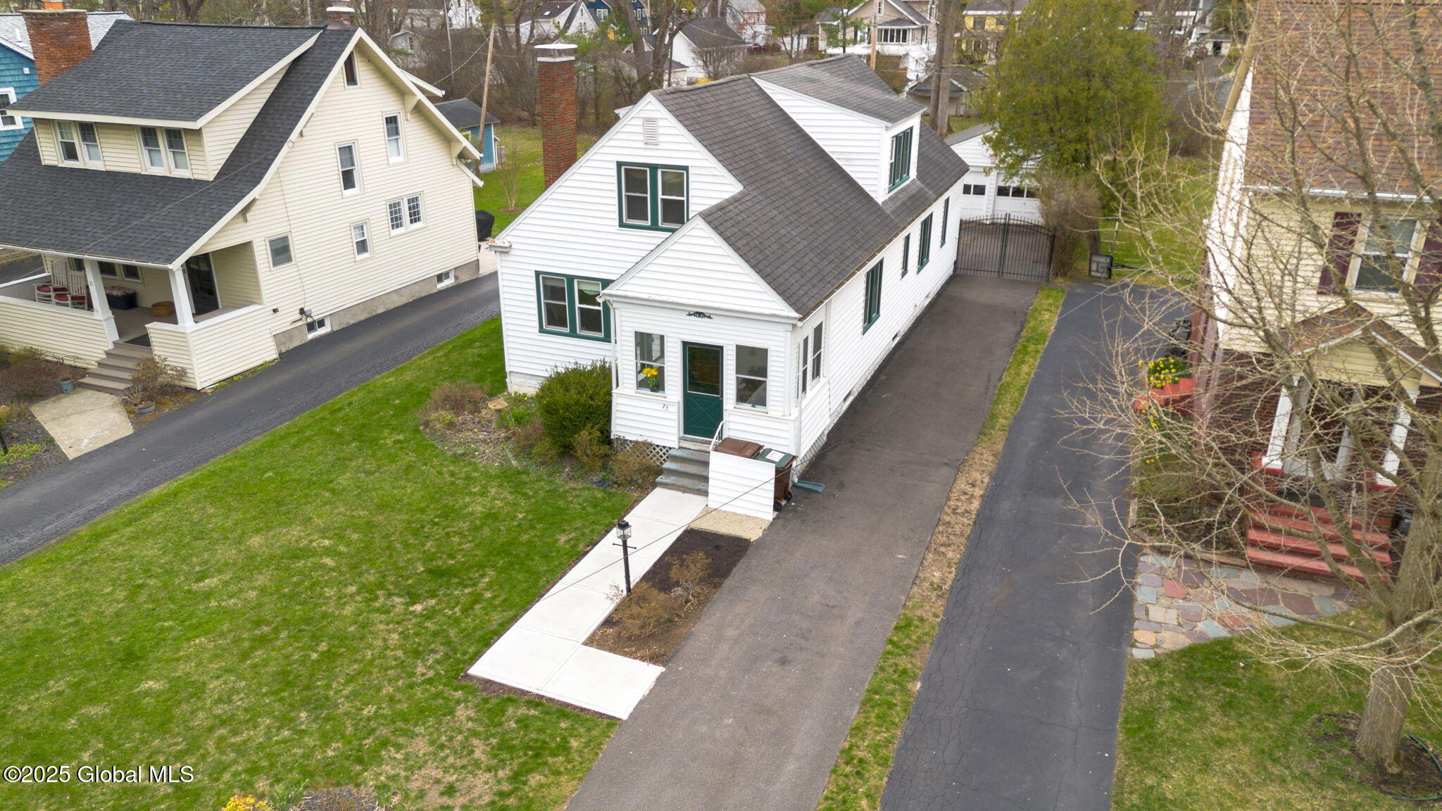 23 Euclid Avenue