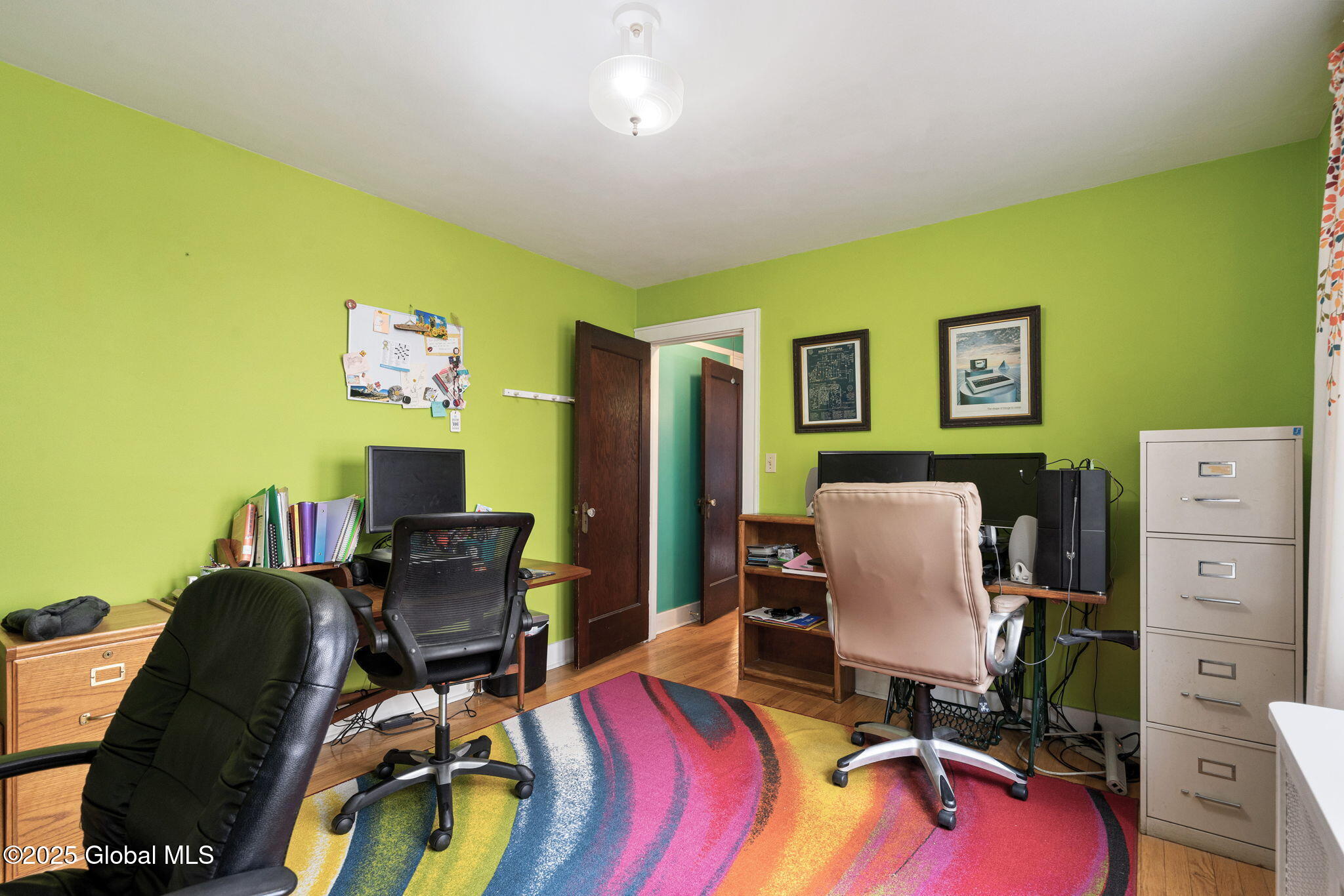 23 Euclid Avenue