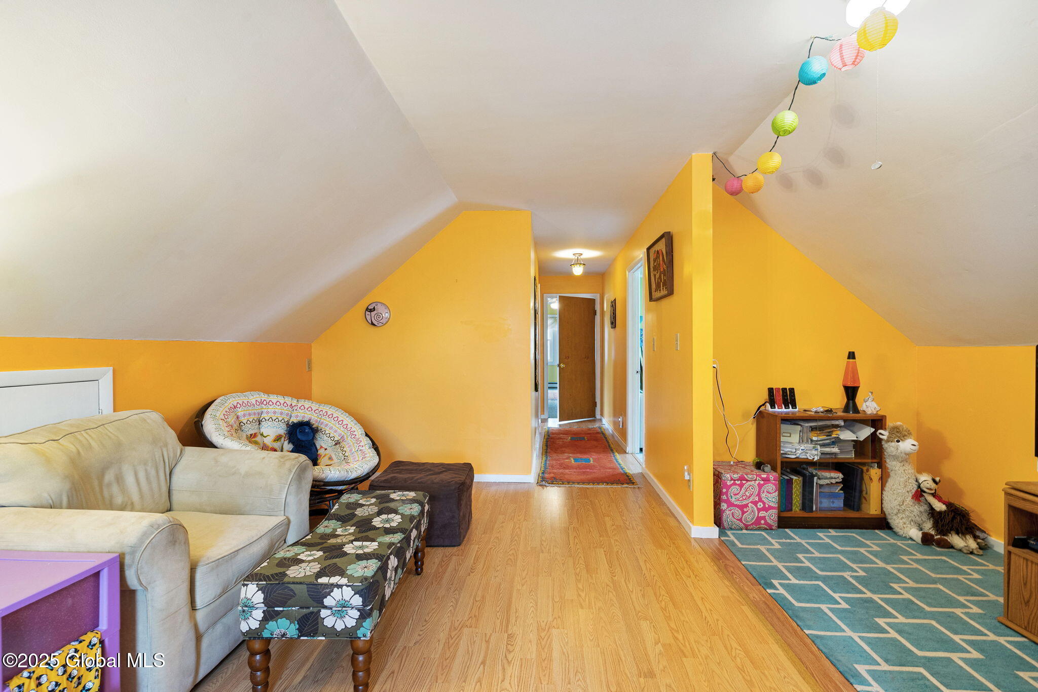 23 Euclid Avenue