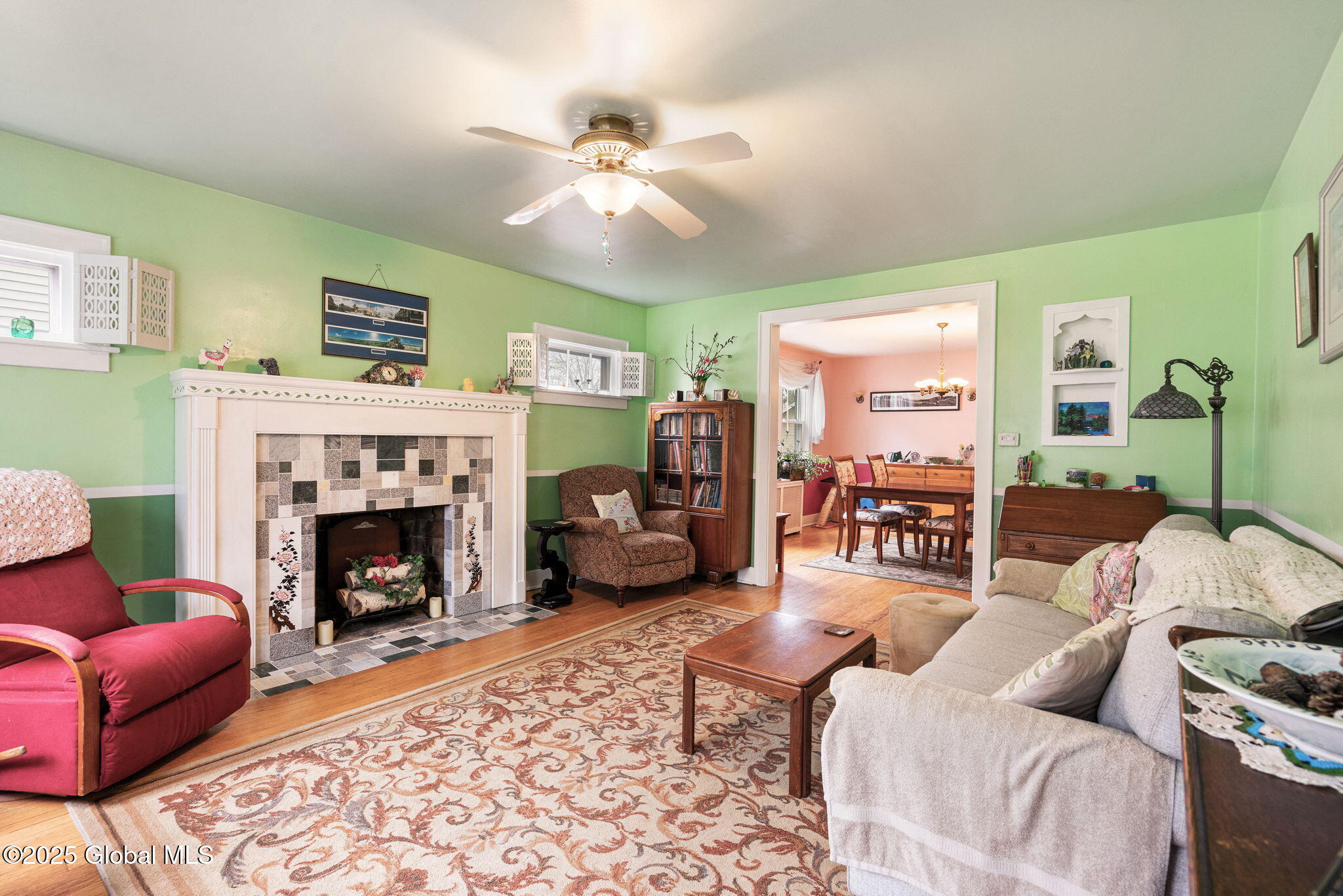 23 Euclid Avenue