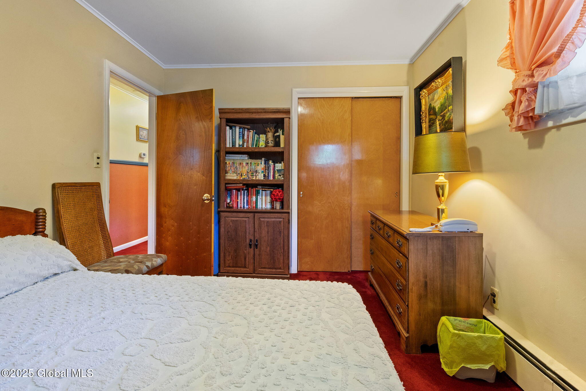 4 Greenwood Lane